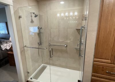 Agalite's Estate Series Frameless Shower